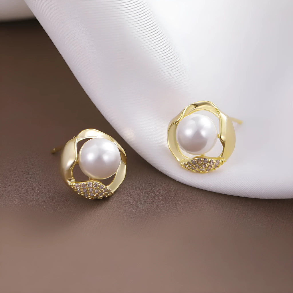 Beizhu gold plated earrings with white zircon stones and high colour preserving finish