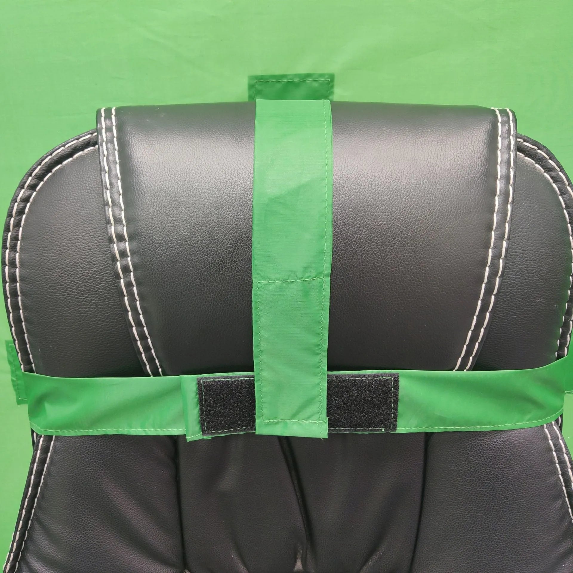 Foldable reflector for chair photography background board in green, nylon fabric, unfolded 150x200 cm with steel spring frame