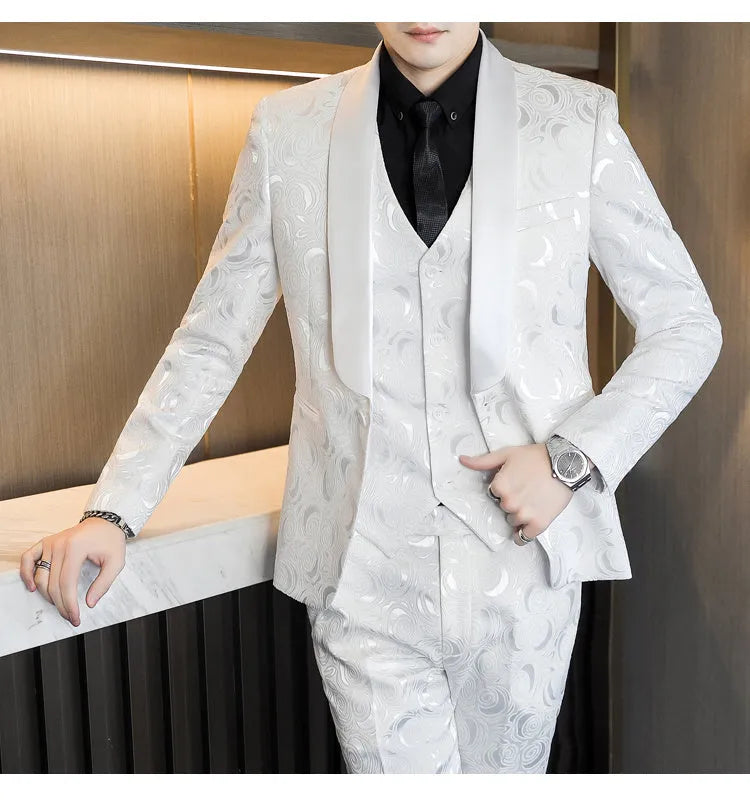 Men's wedding embossed three-piece suit in cotton blend with slim fit, white colour option