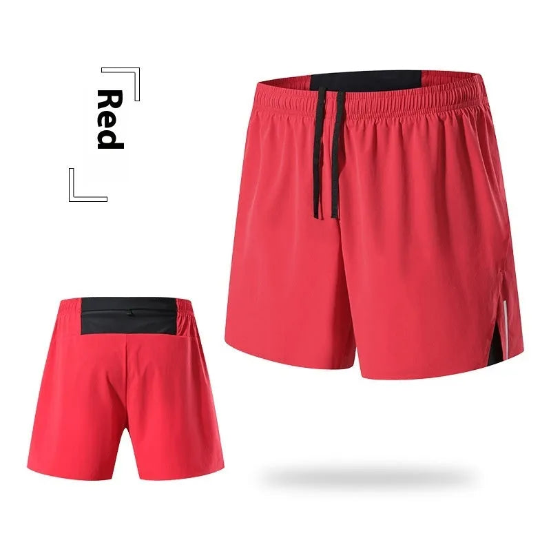 Men's loose-fit high-waist off-road running shorts in quick-dry fabric on a grey background.
