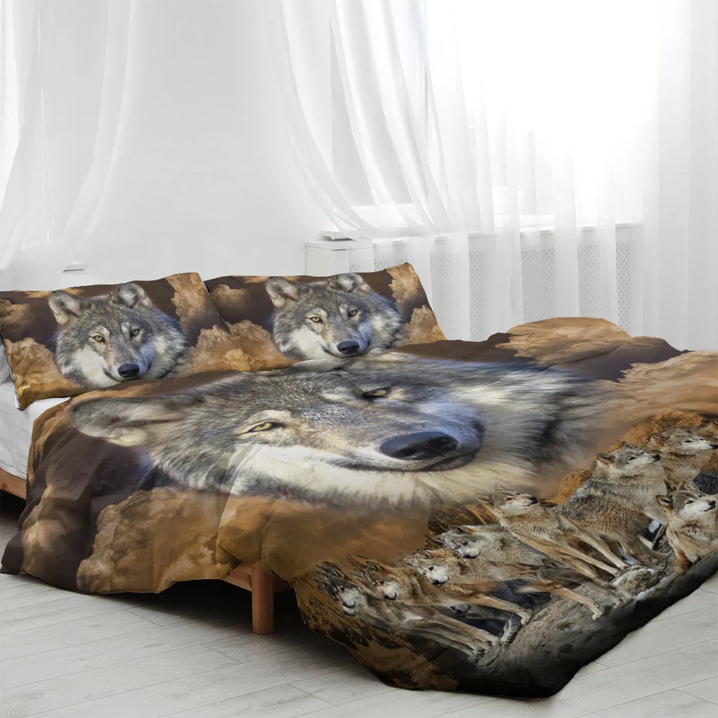 3 piece Wolf Pack duvet set in brown with 3D printed wolf design, microfiber comforter and two pillow shams