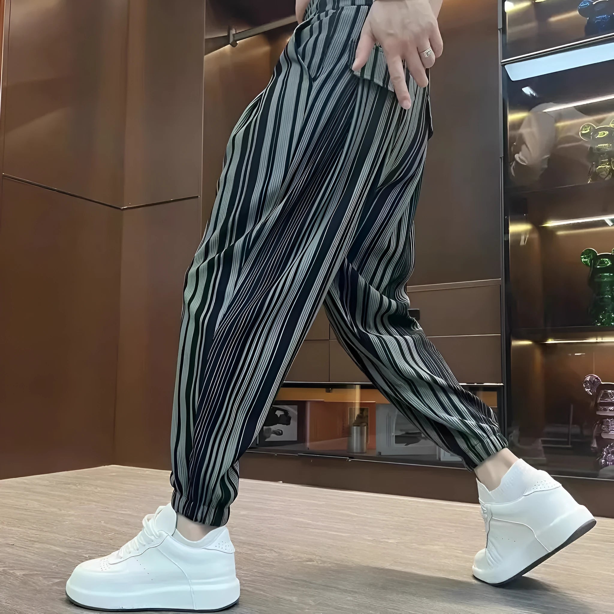 Men's ankle-tied cropped ice silk polyester fibre pants in dark gray with striped pattern