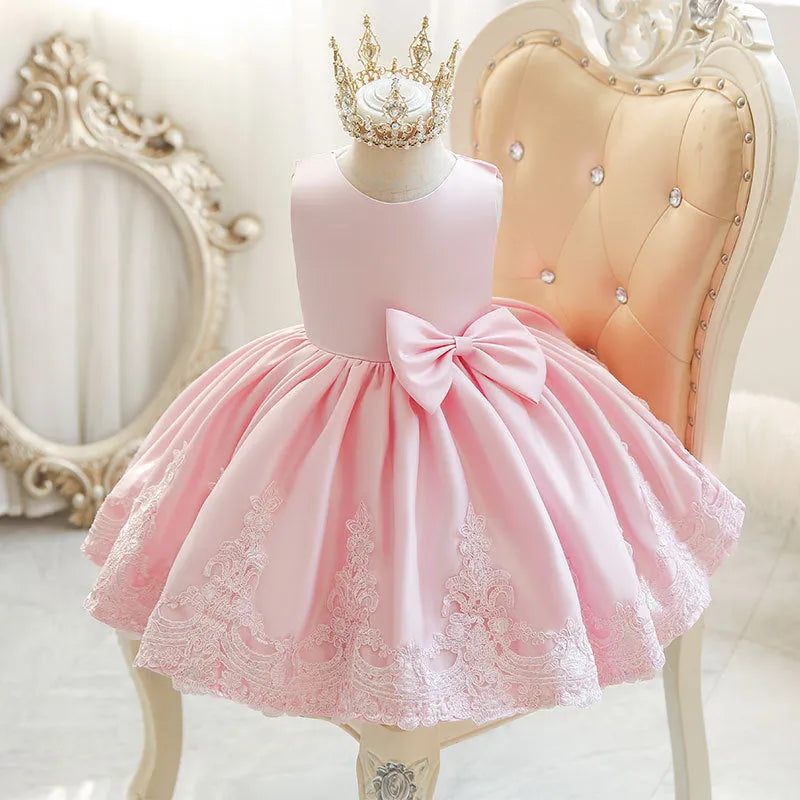 Baby flower girl dress in white with large big bow, princess style, 80-140cm polyester