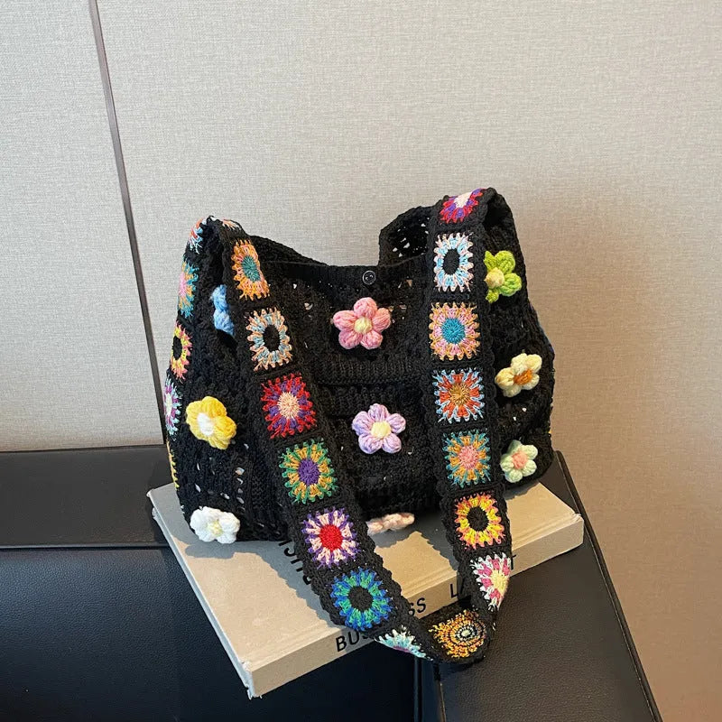 Woven polyester beach bag with hollow design and single shoulder strap showing 30x28cm dimensions