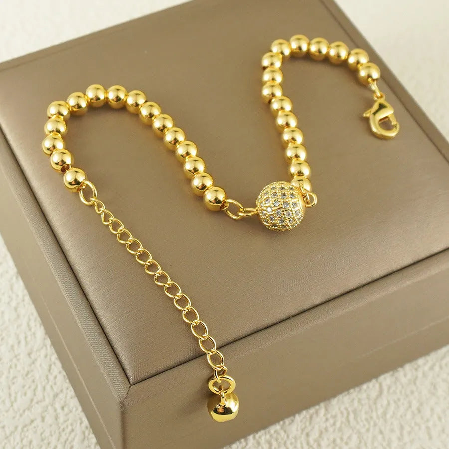 Copper plastic heart-shaped bracelet for women with round zircon stones and an electroplated finish.
