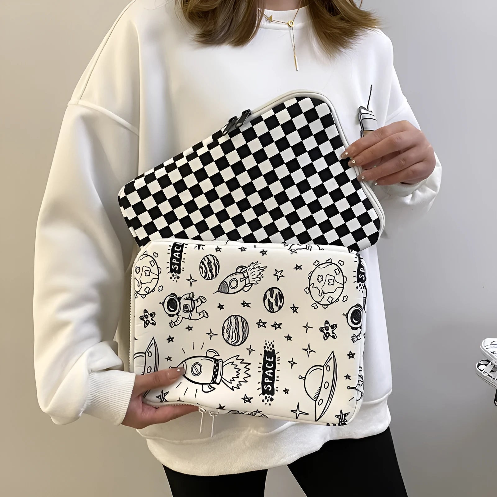 Checkerboard polyester hand file bag for 11 inch notebook plaid colour front view