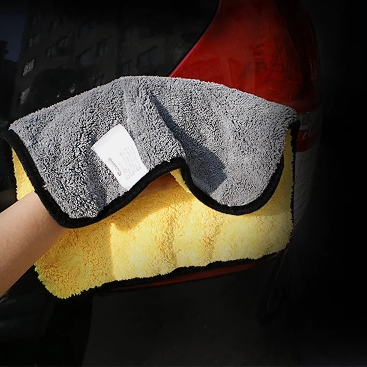 Yellow and grey thickened microfibre car wash towel measuring 30x60cm for vehicle drying