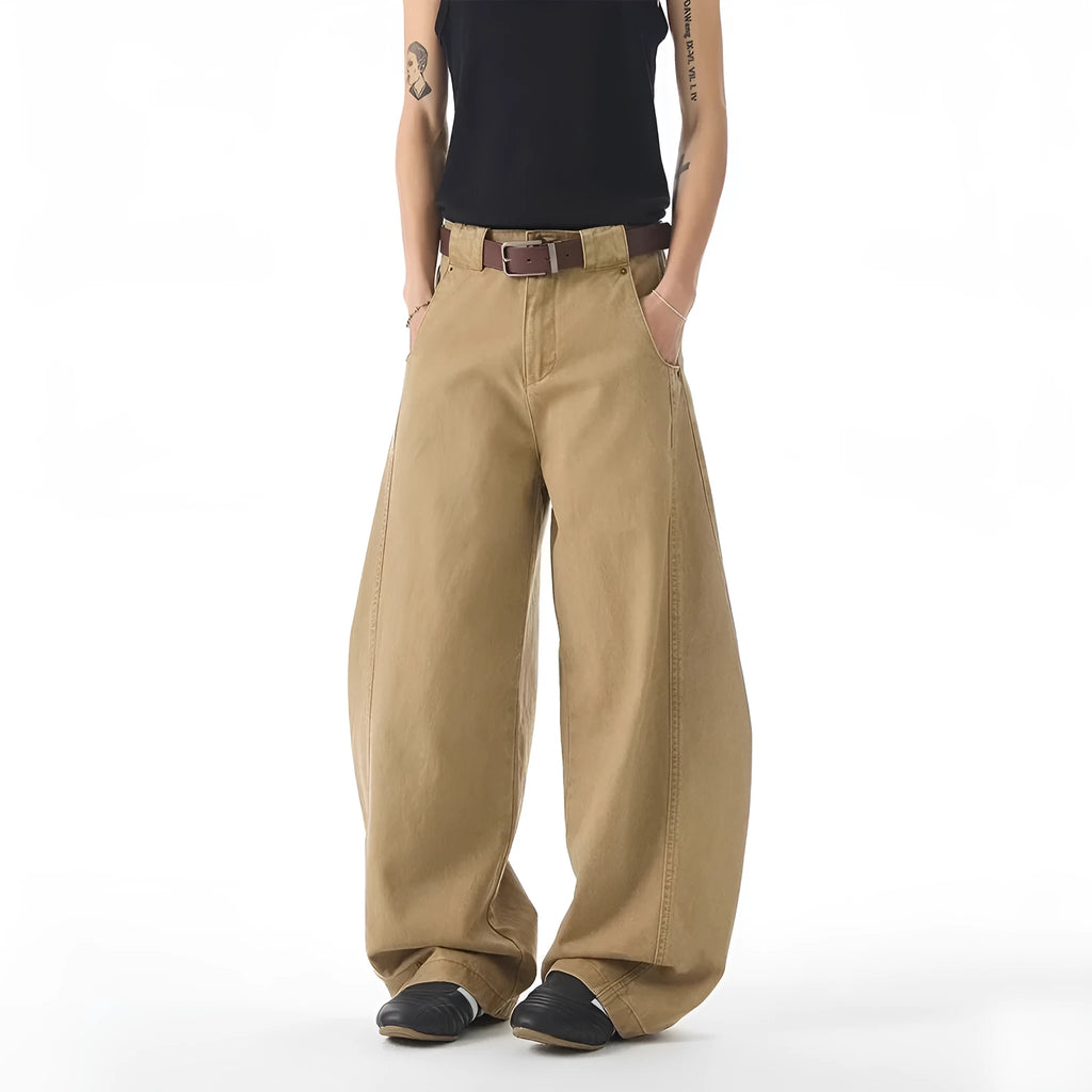 Men's brown straight-leg casual jeans with loose fit and button fly in Korean style