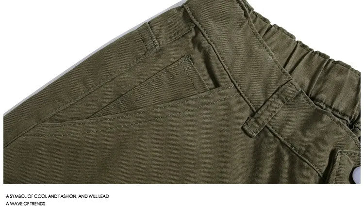 Cropped workwear pants in wide-leg design showing apricot, red, and army green colour options