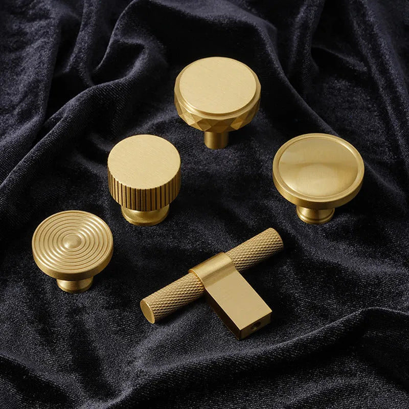 Brass knurled cabinet handle with polished sealed glaze finish in American style
