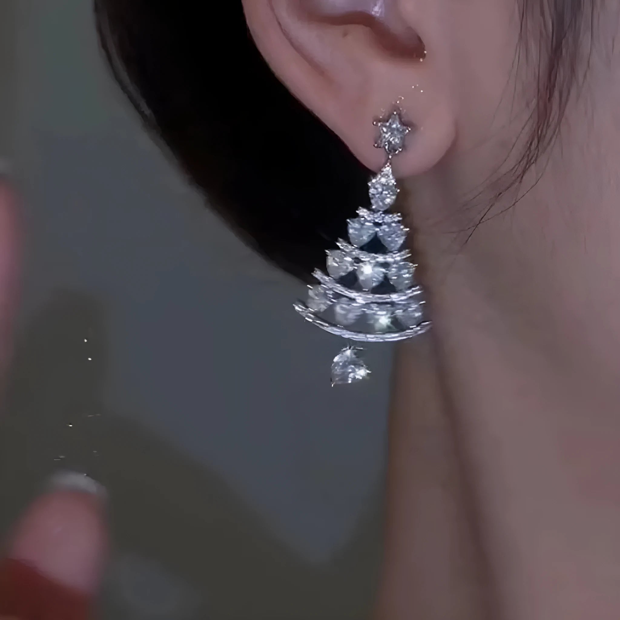 Women's silver needle Christmas tree earrings in gold and silver pair, alloy electroplated geometric shape with Christmas bell