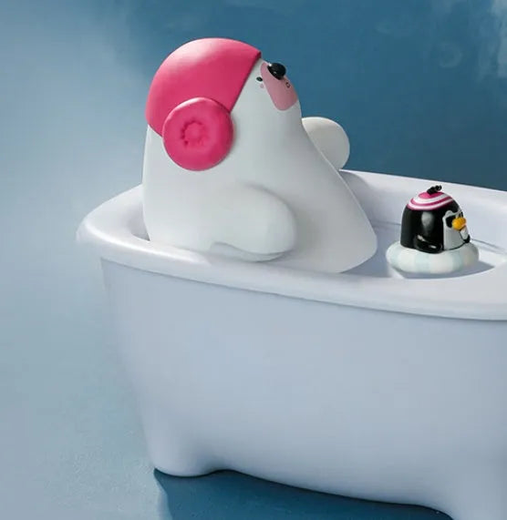 White USB humidifier with 550ml water tank and mist output