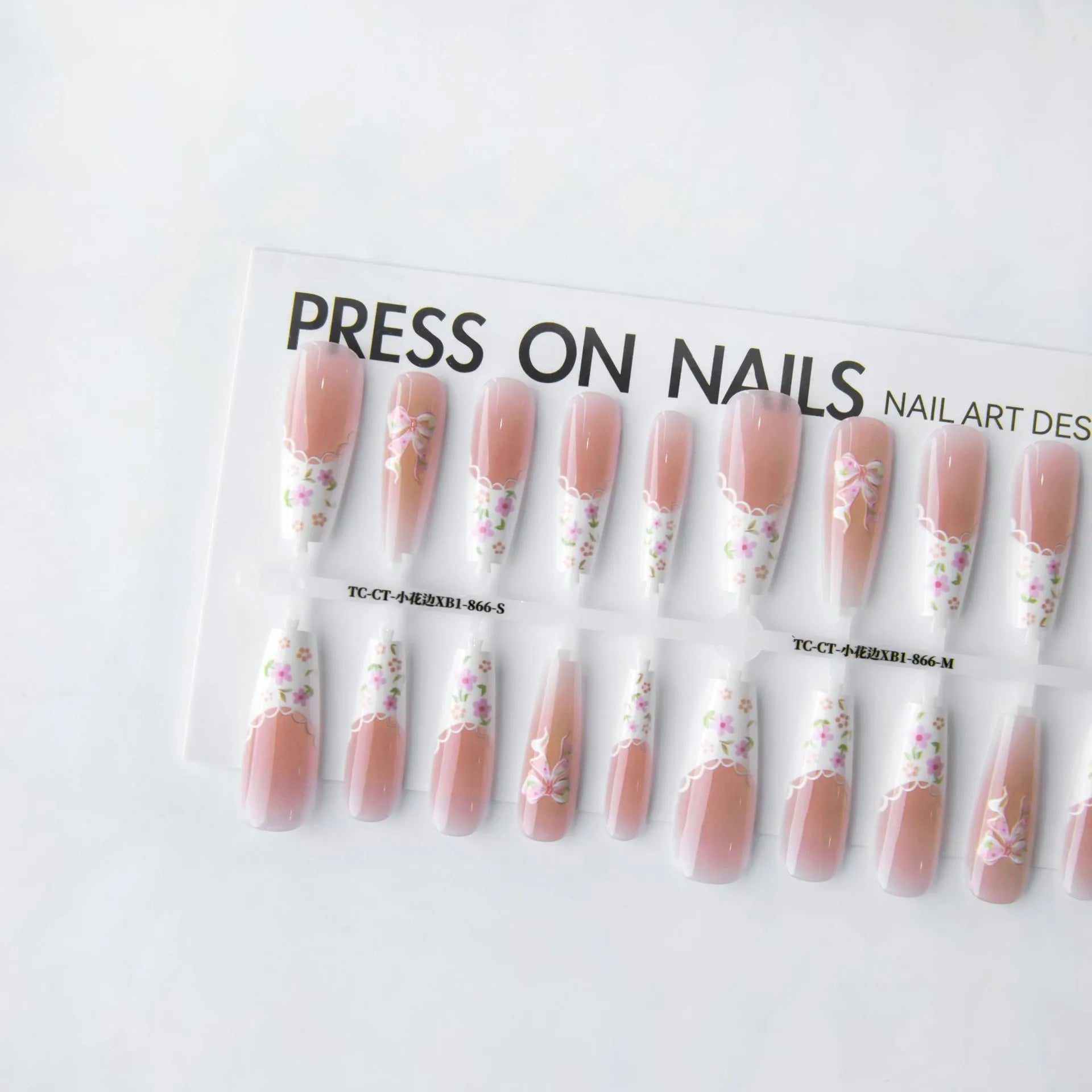 Small floral prefabricated nail tip set with long ladder shape and white velvet seal layer, 40 pieces