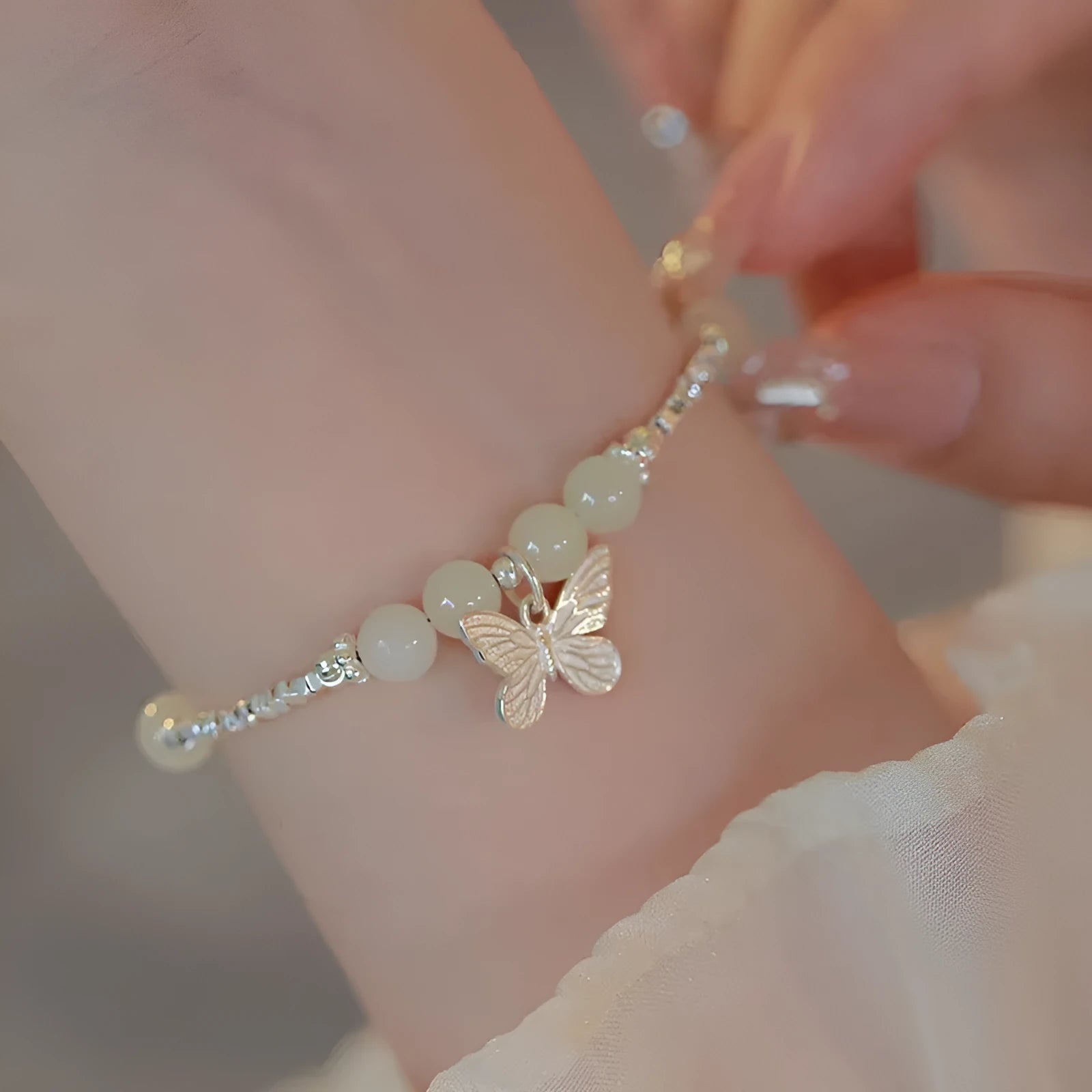 Hetian jade silver butterfly jewellery set for women with bracelet and necklace