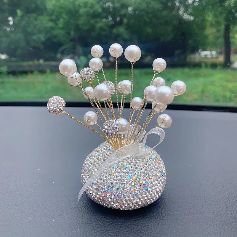 Clay diamond star car console decoration in pearl colours with heart and starry sky motifs