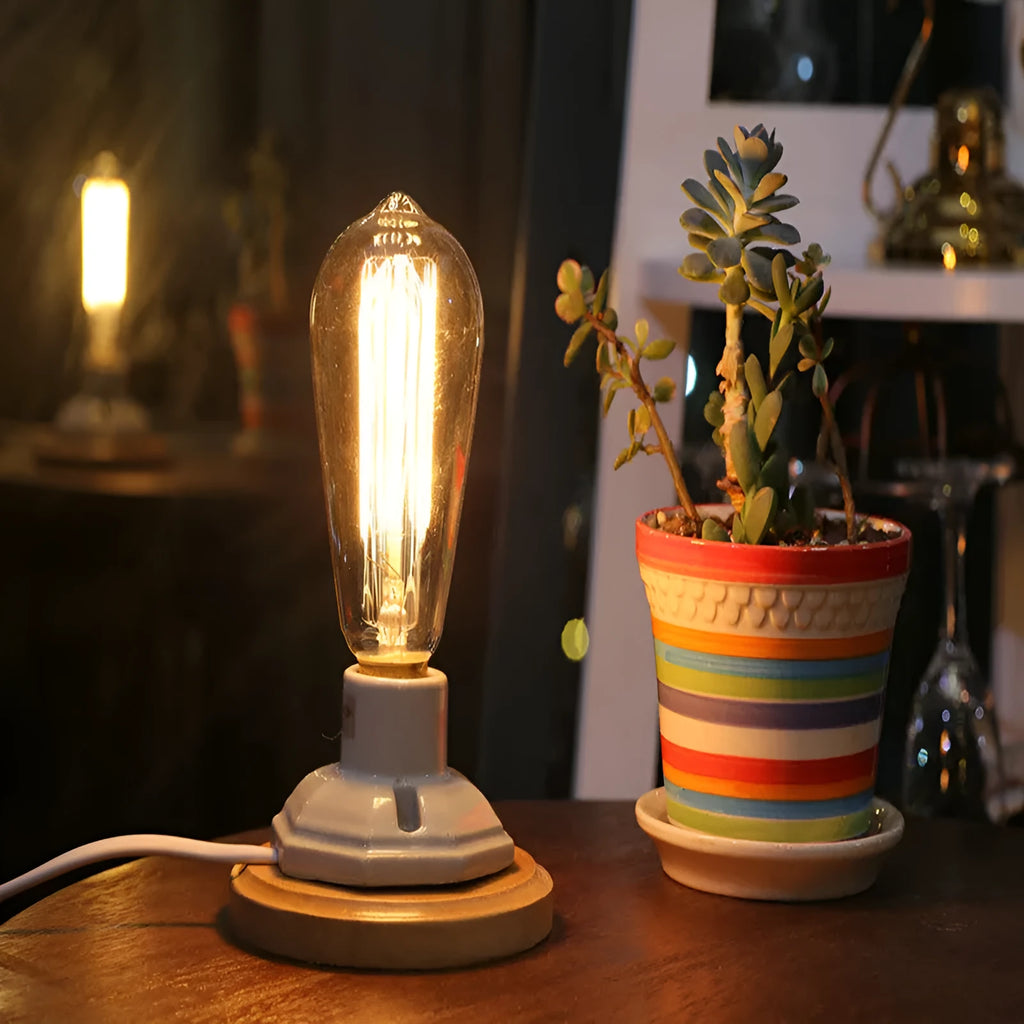 Retro ceramic table lamp with a wooden base and glass shade in American Country style.