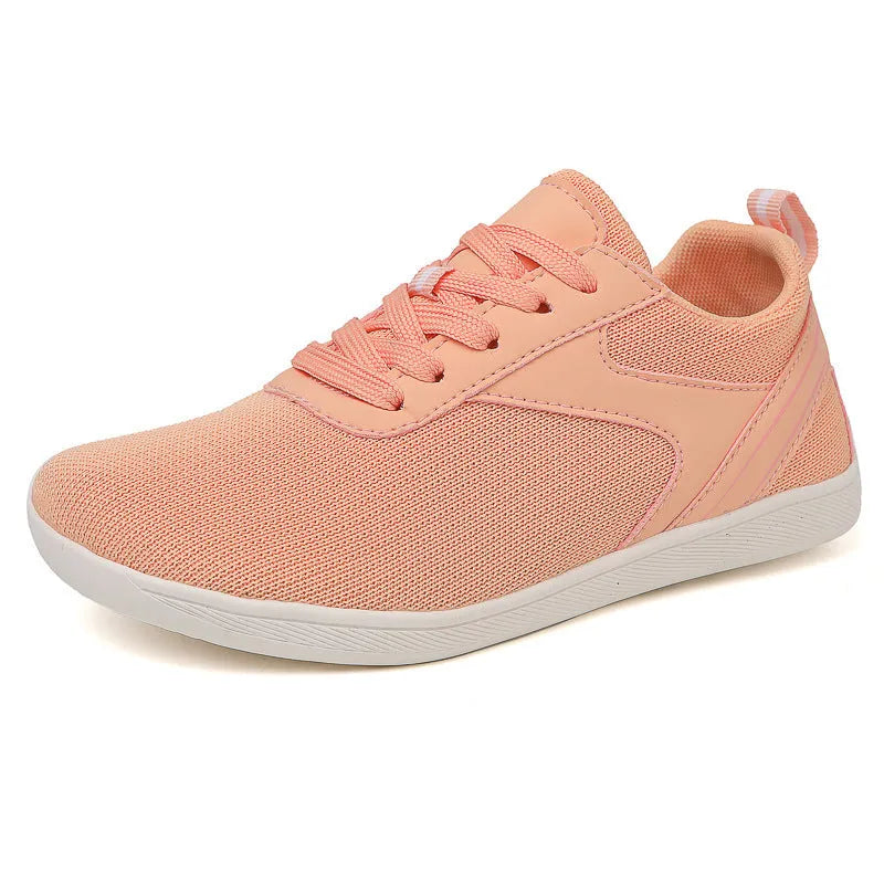 Sports casual board shoes with non-slip rubber sole, breathable mesh lining, low-top lace-up, available in multiple colours