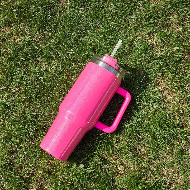 Large stainless steel vacuum insulation cup in a gradient colour finish, showing its size and simple design.