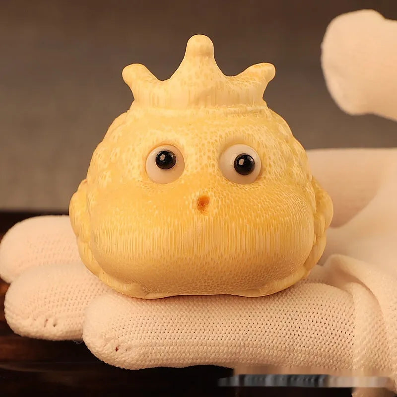 Solid bamboo hand-carved Crown Princess Toad ornament measuring 5.0 cm.