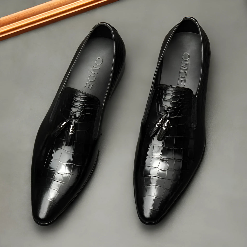 Formal men's black genuine cowhide leather pointed toe dress shoes with rubber sole