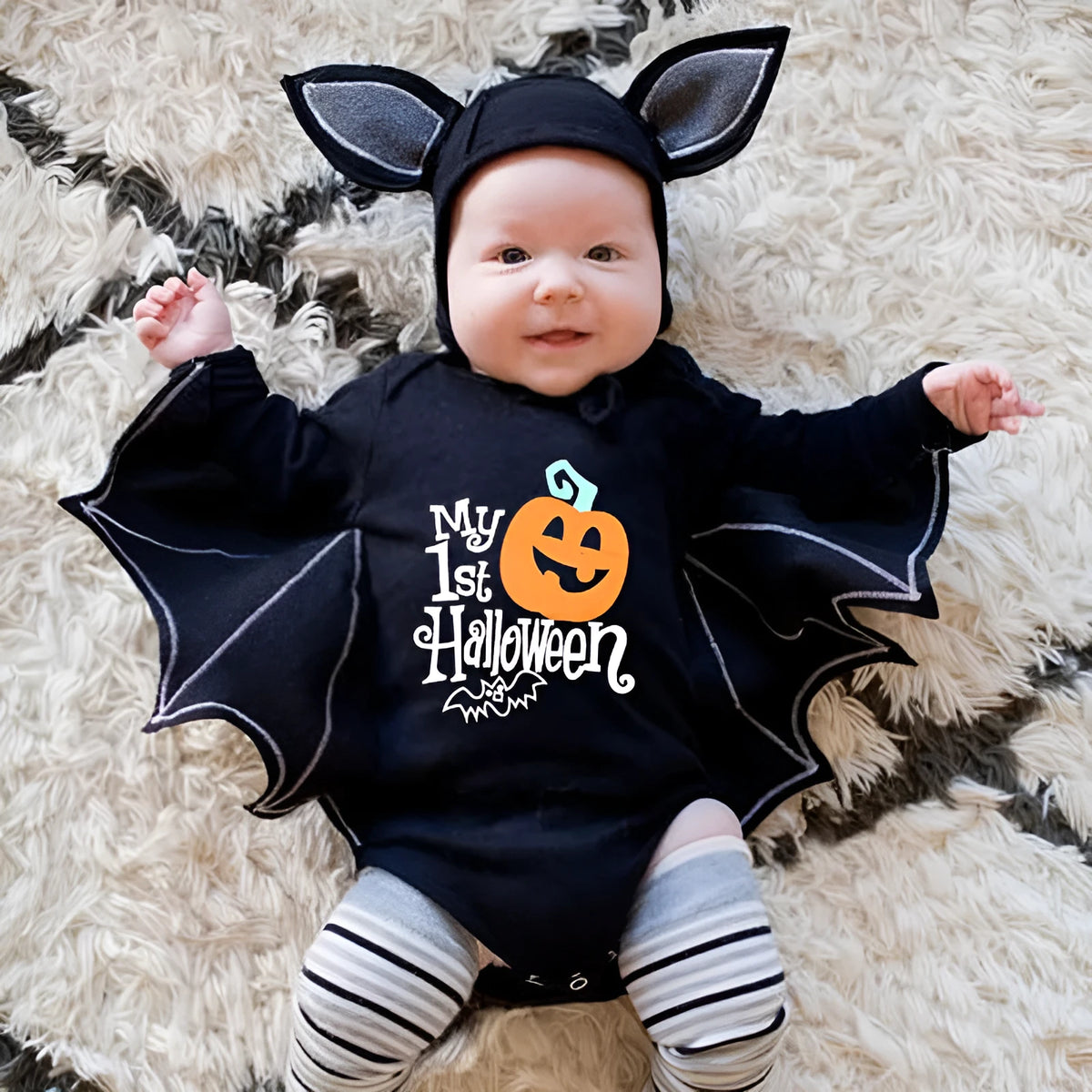 Baby Halloween long-sleeved cotton triangle jumpsuit with pumpkin letter print and removable hood