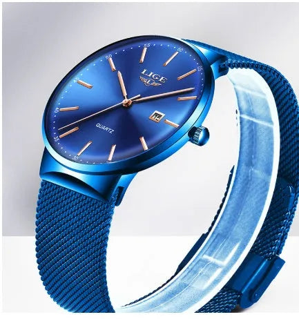 Men's stainless steel wristwatch showing 40mm dial with all-black, all-blue, and black-blue colour options