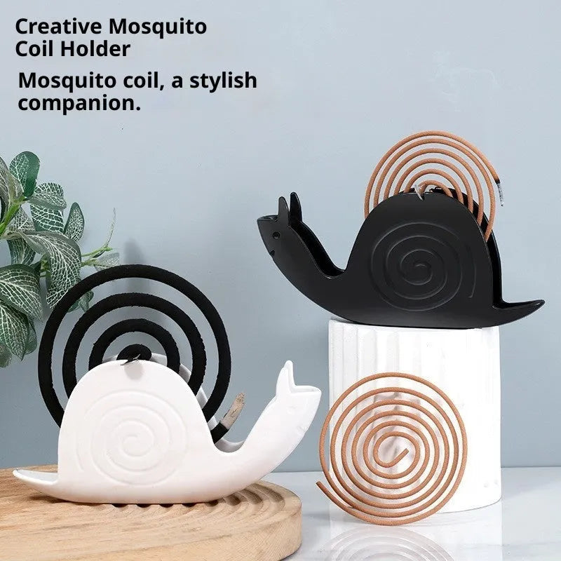 Plastic mosquito incense holder in creative animal style, black or white, for bedroom use