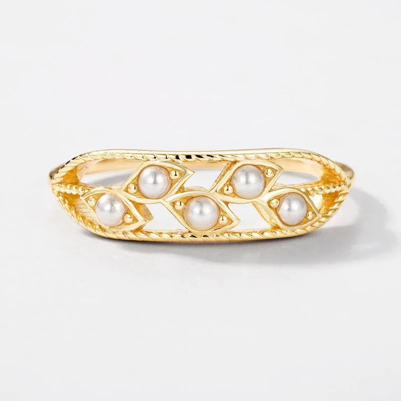Silver geometric shell pearl ring for women in shell beads colour available in HK11 HK13 HK15 sizes