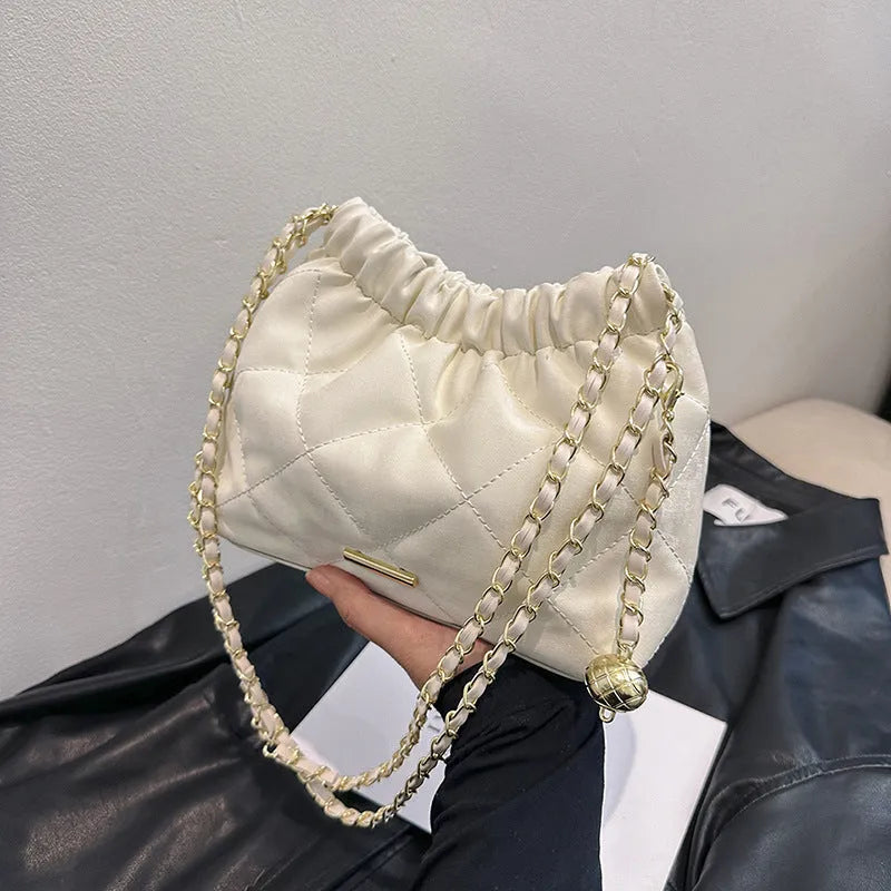 Fashion rhombus chain shoulder messenger bag in white PU soft synthetic leather with chain strap