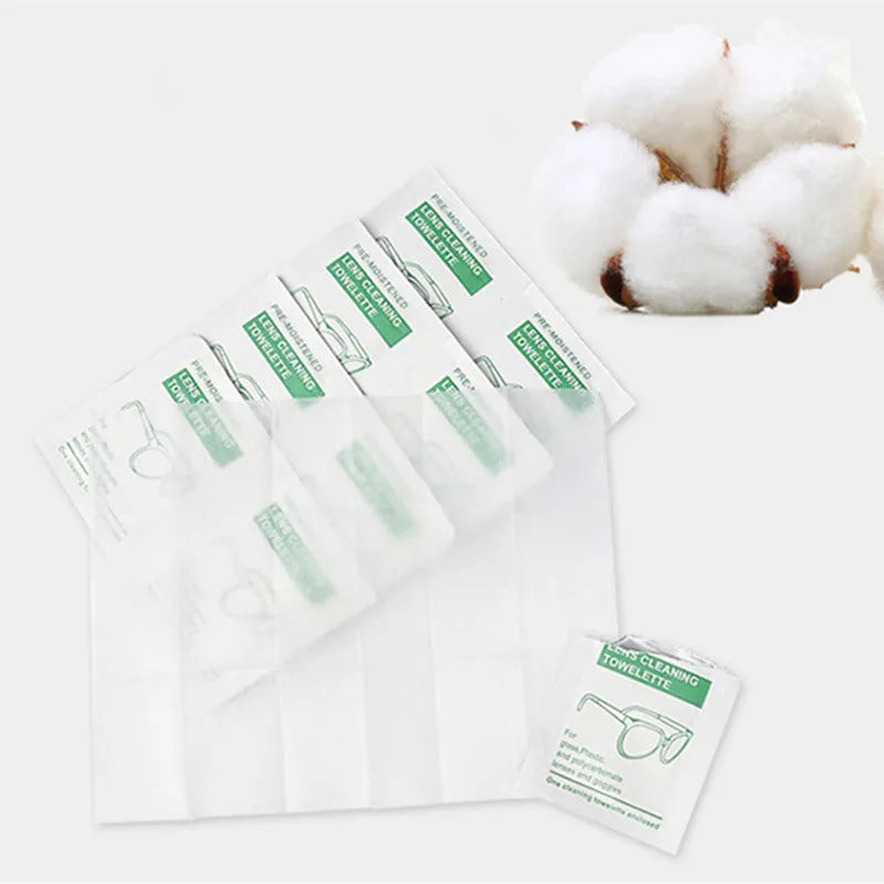 100 pack of individually sealed white lens cleaning wipes for glasses and screens