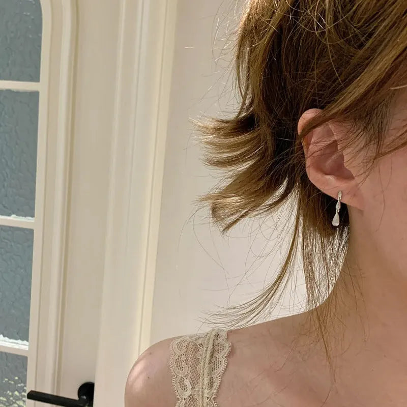 Pure silver brushed drop tassel earrings for women in plain silver colour with 4 cm drop length