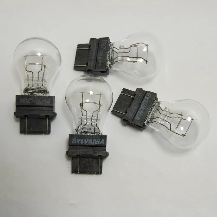 Wagner 3200K yellow light brake bulb with dual-wire design and 16mm socket
