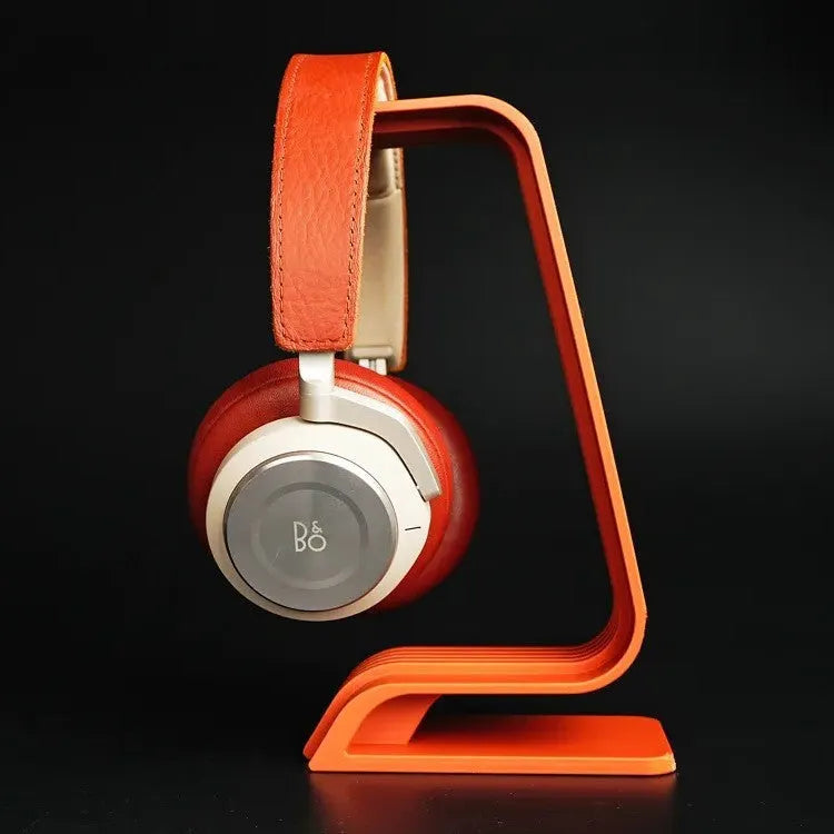 Iron computer headphone bracket, modern simplicity style, 25.1x7x12.3cm, black finish on wooden desk
