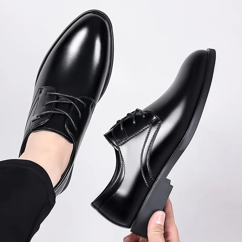 Men's black cowhide leather round toe shoes with non-slip outsole, flat style