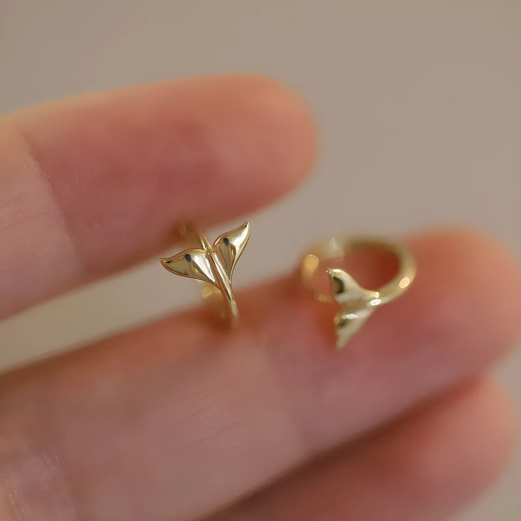 S925 sterling silver fishtail earrings with 14k gold plating in gold and white gold colour options