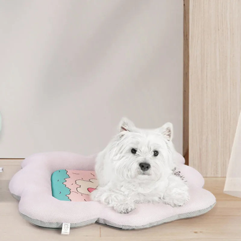 Green and pink ice silk pet cooling mat shown in four sizes for small to medium dogs and cats.