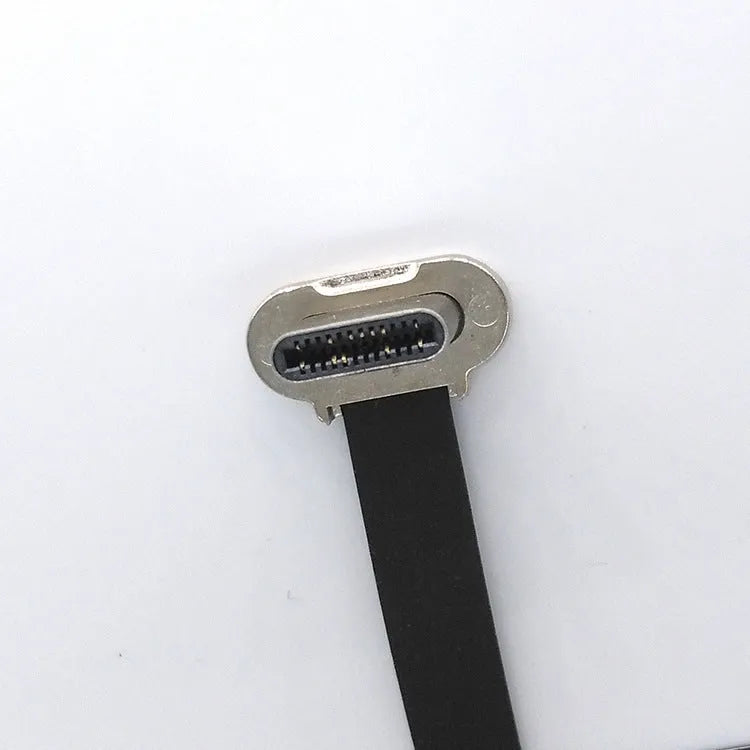 Wireless charger receiver with Type-C connector, 5V 1000mA, available in Black and White