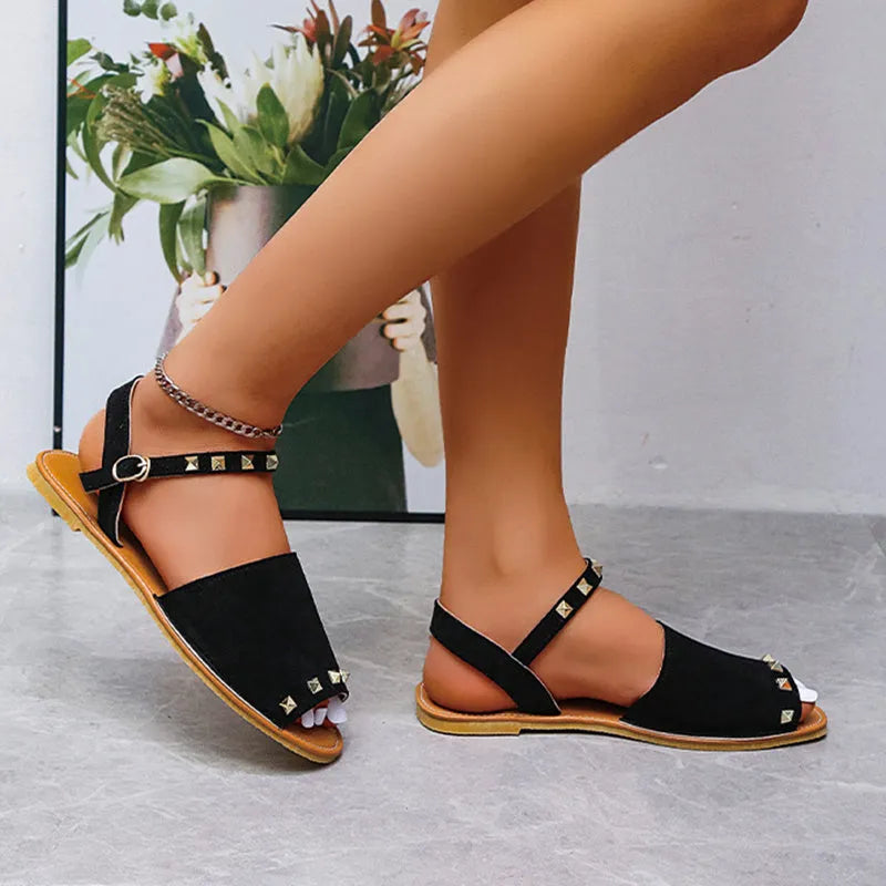 Women's Roman sandals with buckle fastening, fish-mouth toe, and frosted PU upper in beige