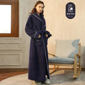 Super thick flannel couple bathrobe set in Angola red and navy blue, shown in sizes M, XL, and XXXL.