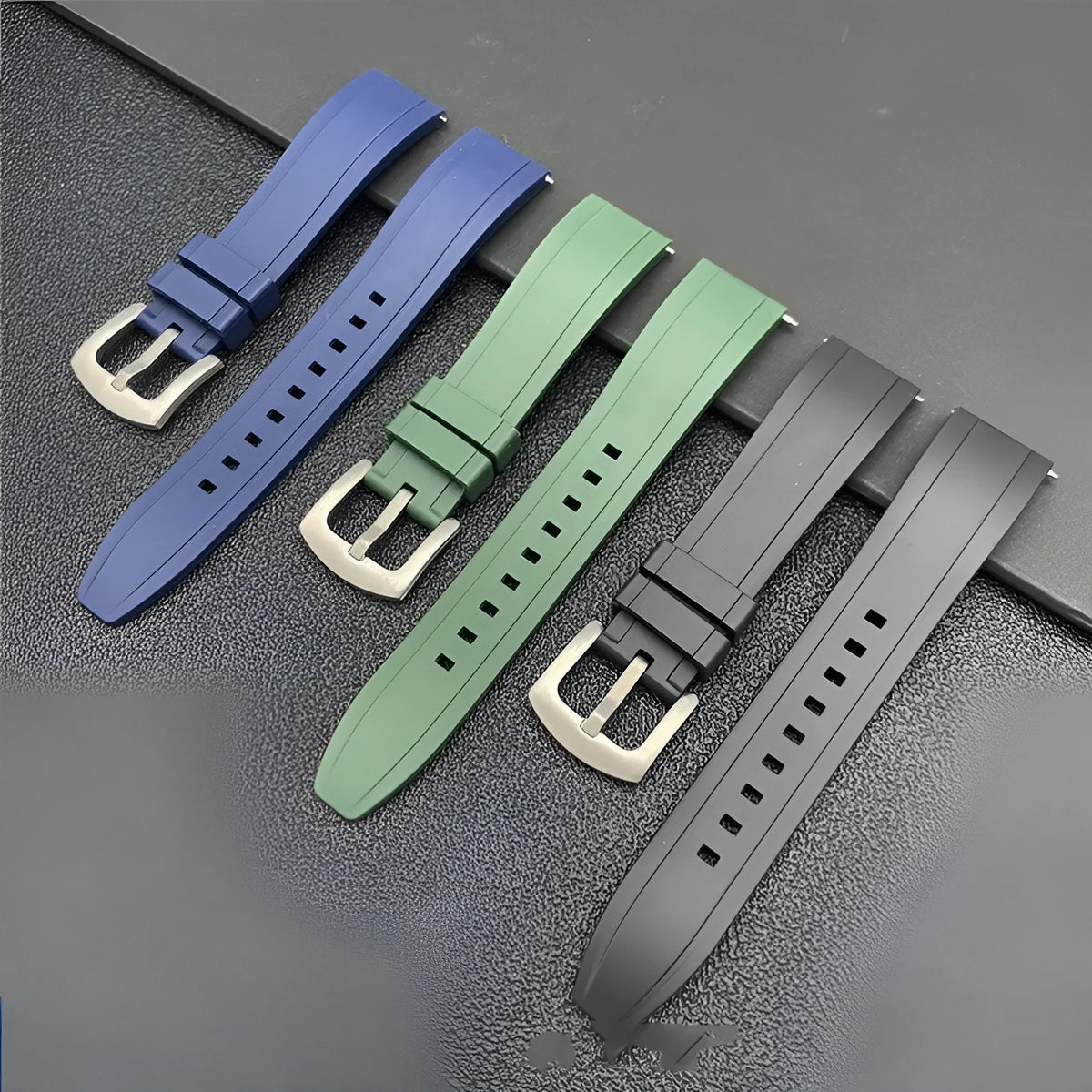 Silicone quick release watch strap in black, blue, or green, 20mm 22mm 24mm, pin buckle