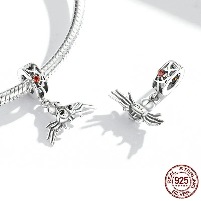 925 silver Halloween spider pendant charm with electroplated colour finish, 1.3g