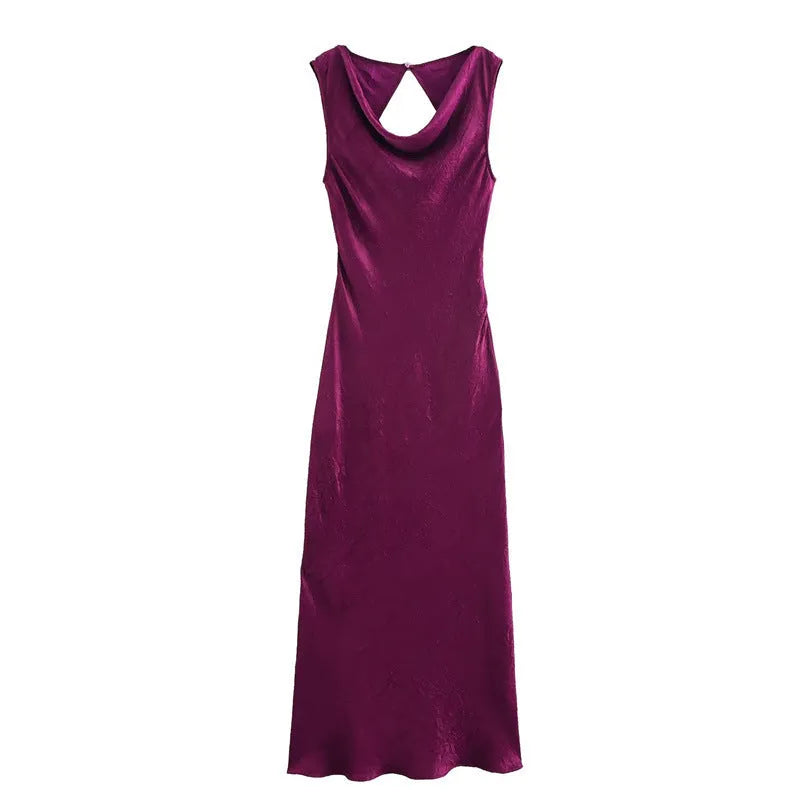 Sleeveless V-neck long dress in solid colour with lace-up front, pullover style, polyester fabric, women's street fashion