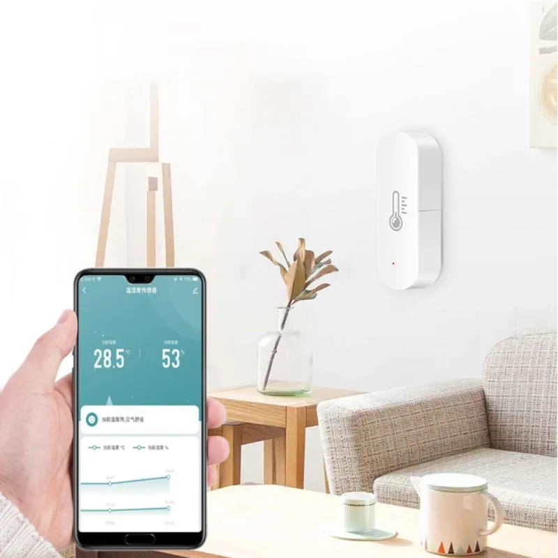 Doodle Zigbee Hygrograph WiFi smart hygrometer in white plastic housing with app and Alexa support