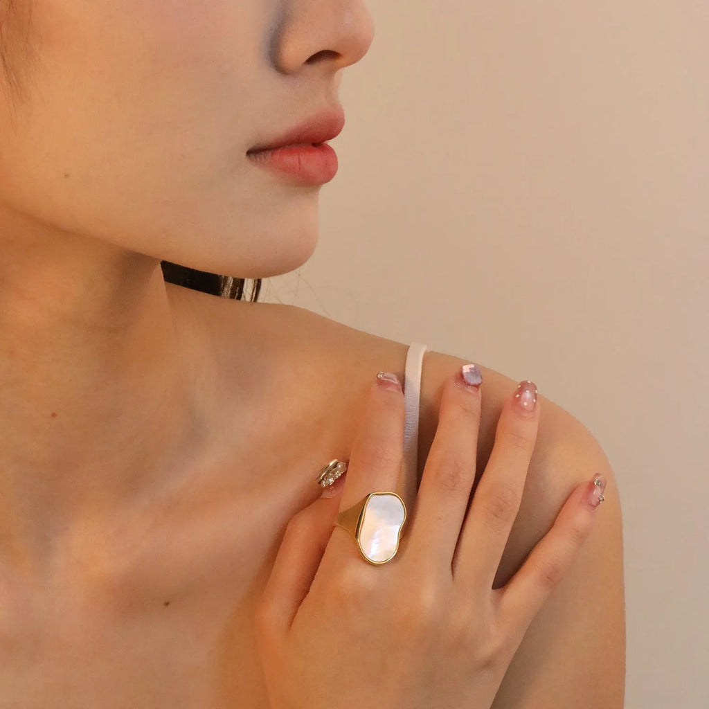 White shell ring with gold plated stainless steel band, diamond and geometric design, for women