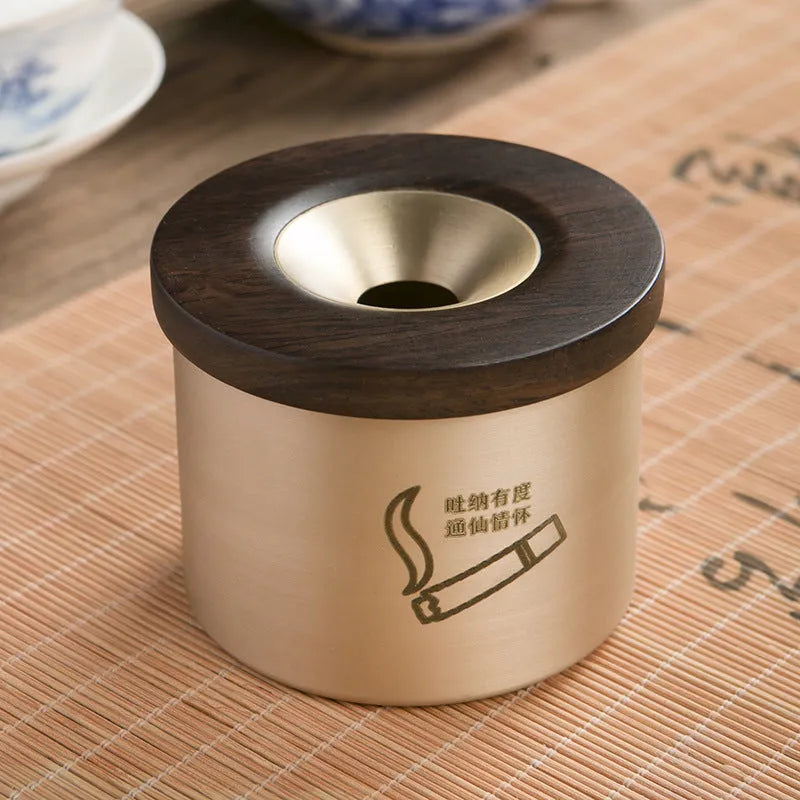 Retro copper ashtray with wooden lid in black or red finish for living room use