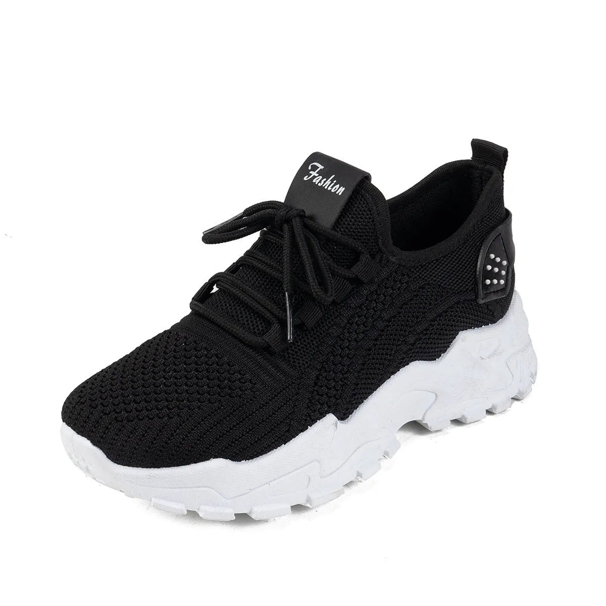 Women's white Flyknit mesh casual sports shoes with flat heel and lace-up design