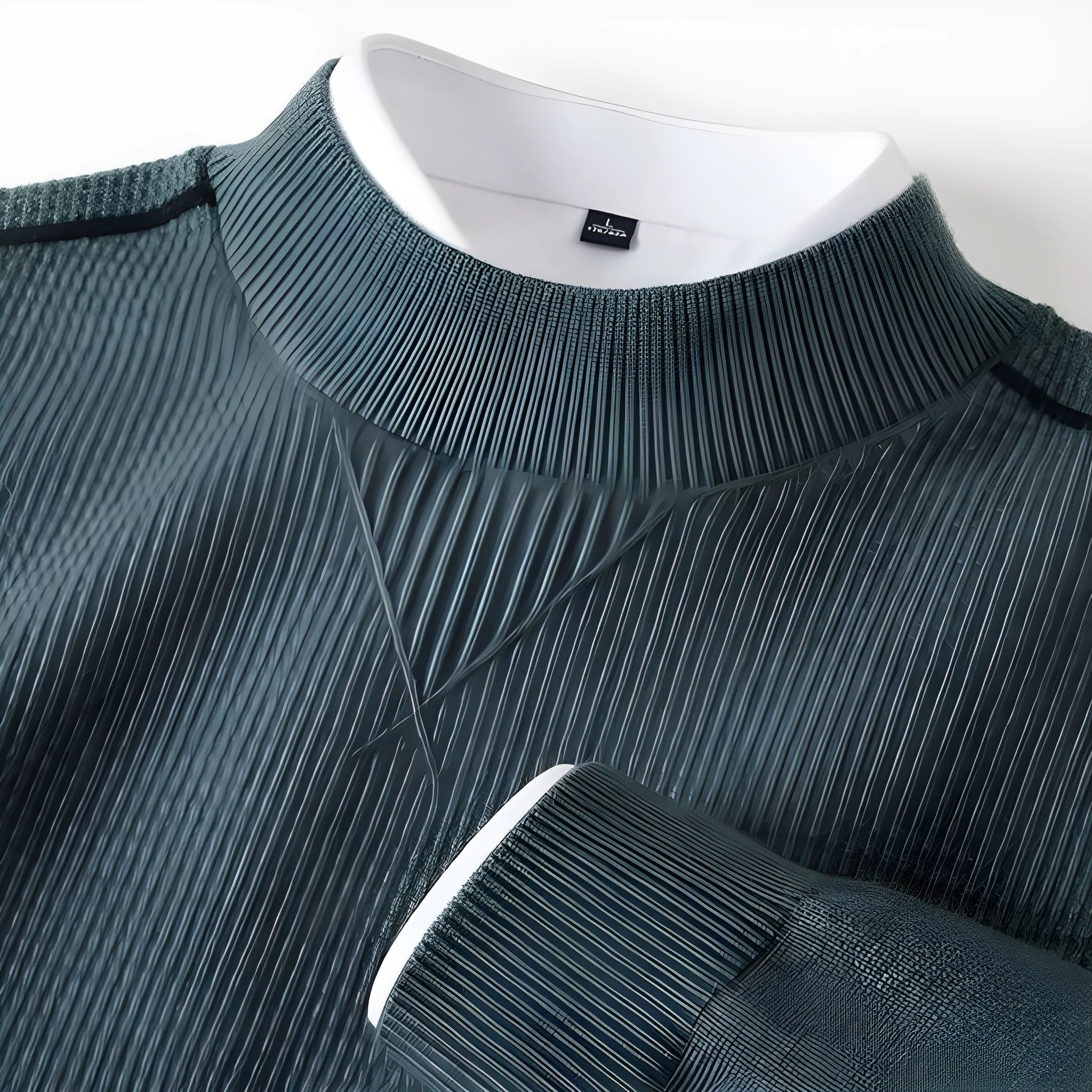 Men's wavy patterned stand collar pullover sweater in polo cotton with lining, available in multiple colours and sizes
