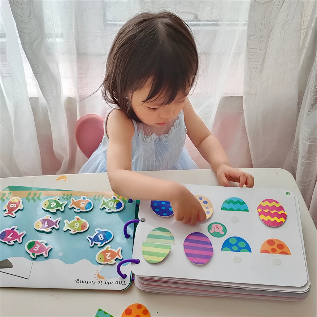 Montessori paste quiet book for infants with 15 themes and metal construction