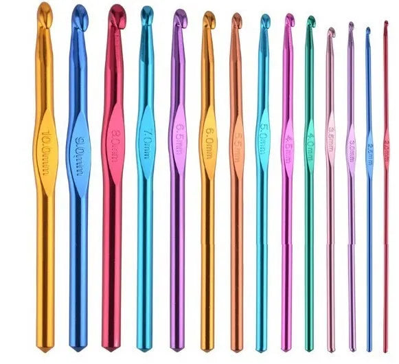 Colored aluminum alloy oxidation crochet set with 14 pieces of aluminium hooks