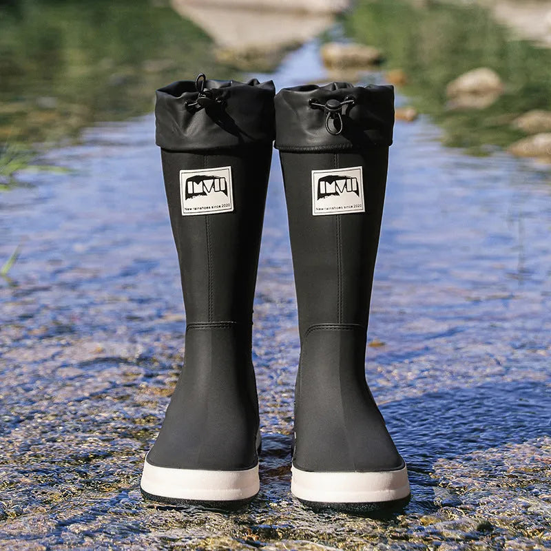 Couple platform high tube waterproof rain boots in solid colours with non-slip soles